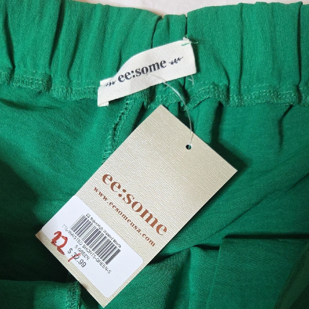 ee:some High-Waist Green Shorts - Picture 2 of 5